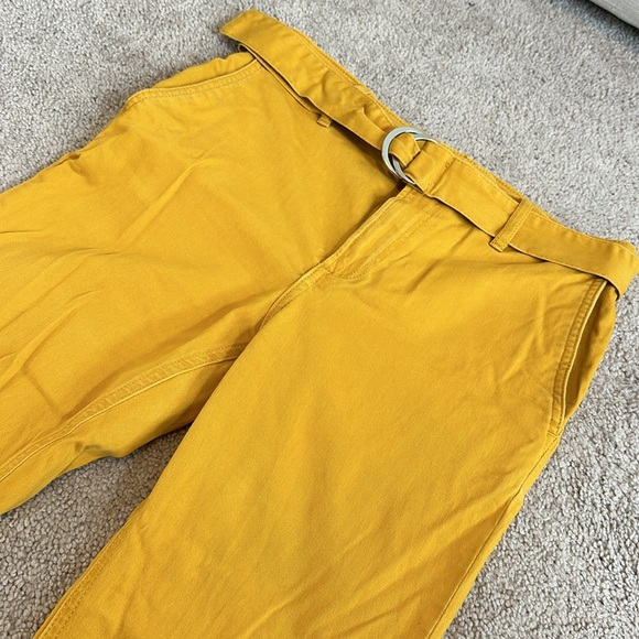 High Rise Mustard-Yellow Pants with Belt - Picture 2 of 2